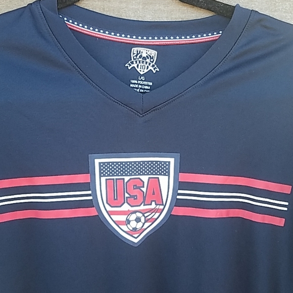 Striker Soccer 10 USA Navy Shirt Size Large - Picture 2 of 4